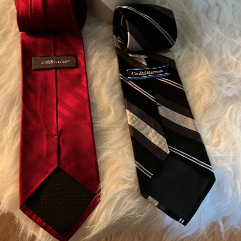 Two Men’s Tie - Picture 2 of 3
